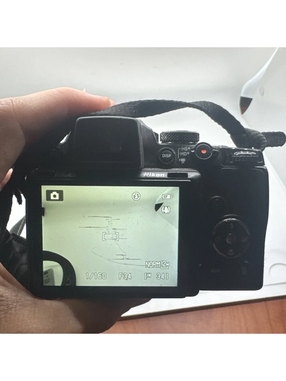 Nikon comes battery